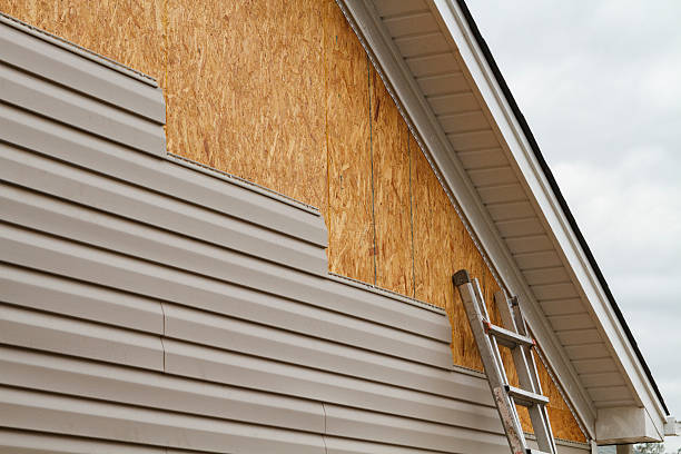 24/7 Emergency Storm Damage Siding Repair experts in Tipp City, OH